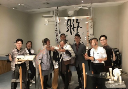 好，我现在需要帮用户写一篇关于自然风双眼皮的文章。首先，我得理解用户的需求。用户可能是一个自媒体作者，想要一篇详细的文章，标题和内容都要写出来，字数不少于855个