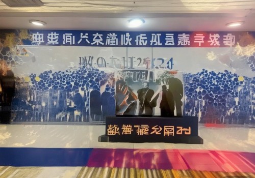 好，我现在需要帮用户写一篇关于眼整形术后抑郁情绪调节的文章。首先，我得理解用户的需求。用户是自媒体作者，所以文章需要吸引人，内容要实用，同时要有一定的专业性