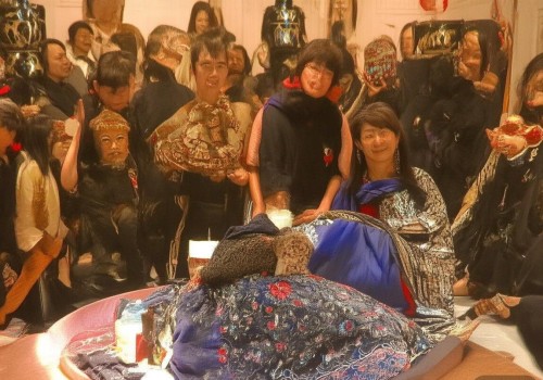 嗯，用户给了一个任务，让我先写一个文章标题，然后写不少于832个字的文章内容，主题是眼周比例协调。首先，我需要理解用户的需求。用户可能是一个自媒体作者，所以文章需要吸引读者，内容要专业但容易理解